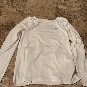 Under armor shirt